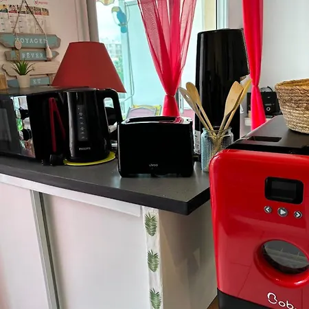 Beautiful 65 M Flat Apartment *