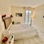 Beautiful 65 M Flat *