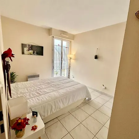 Daire Beautiful 65 M Flat Saint-Raphaël