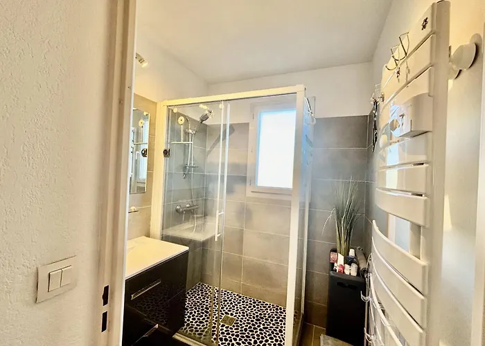 Beautiful 65 M Flat *